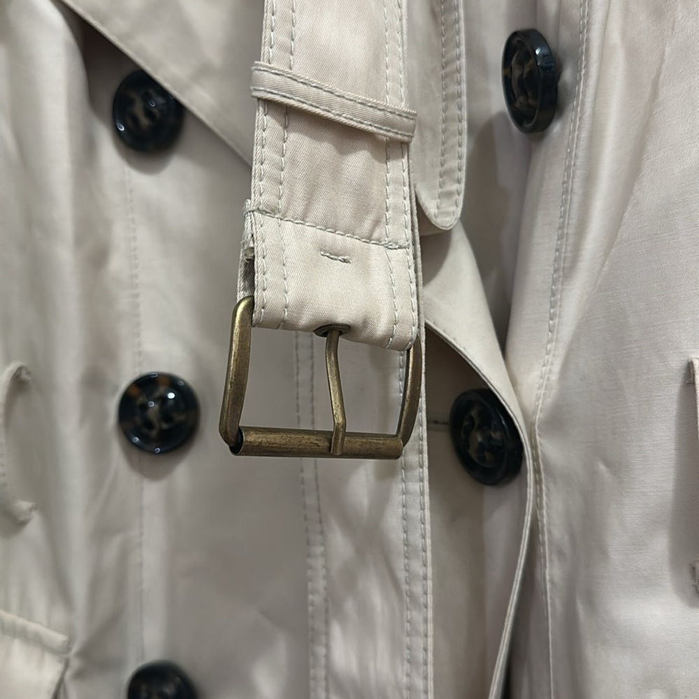 Esprit size 8 tan trenchcoat - Picture 7 of 8